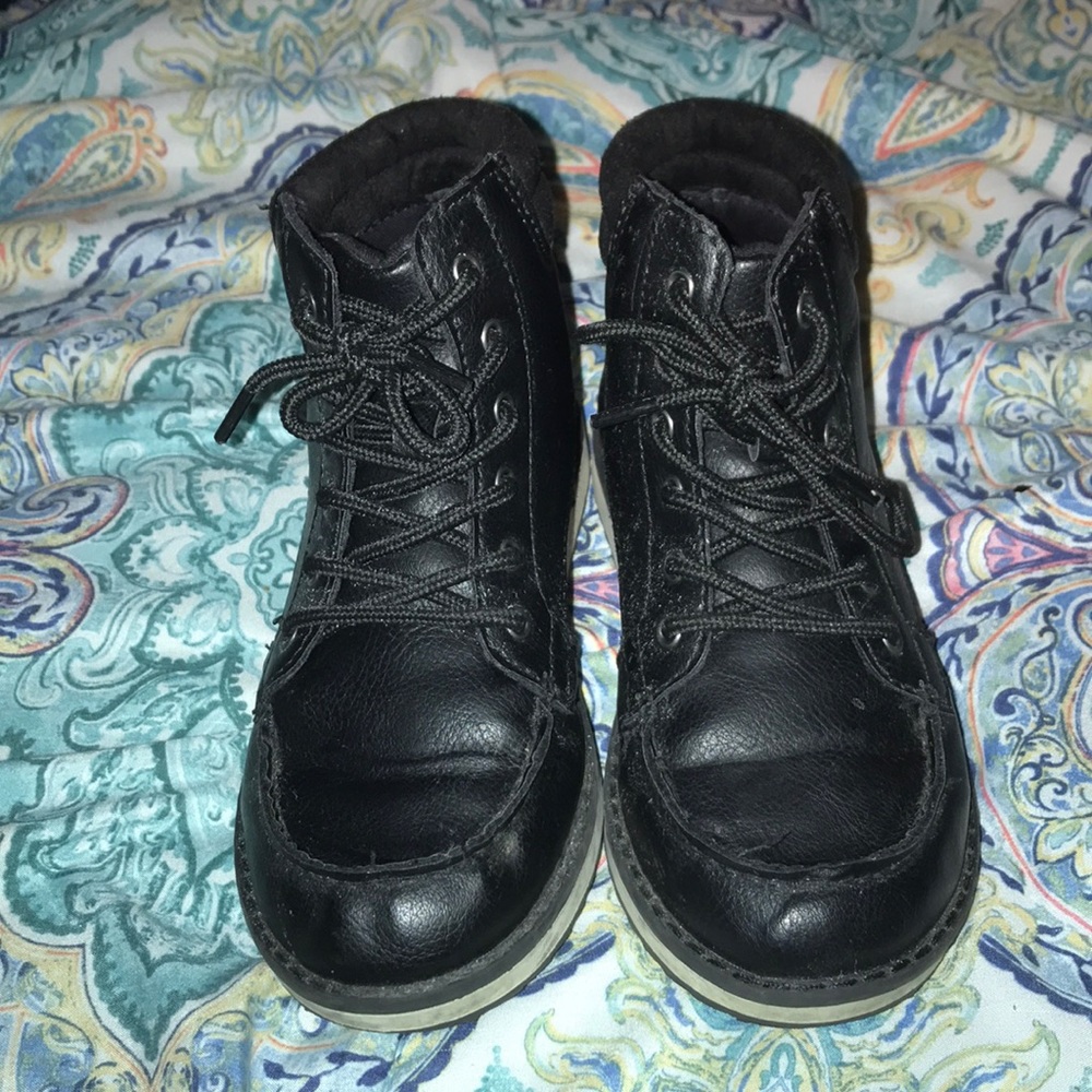 Black Leather Moccasins